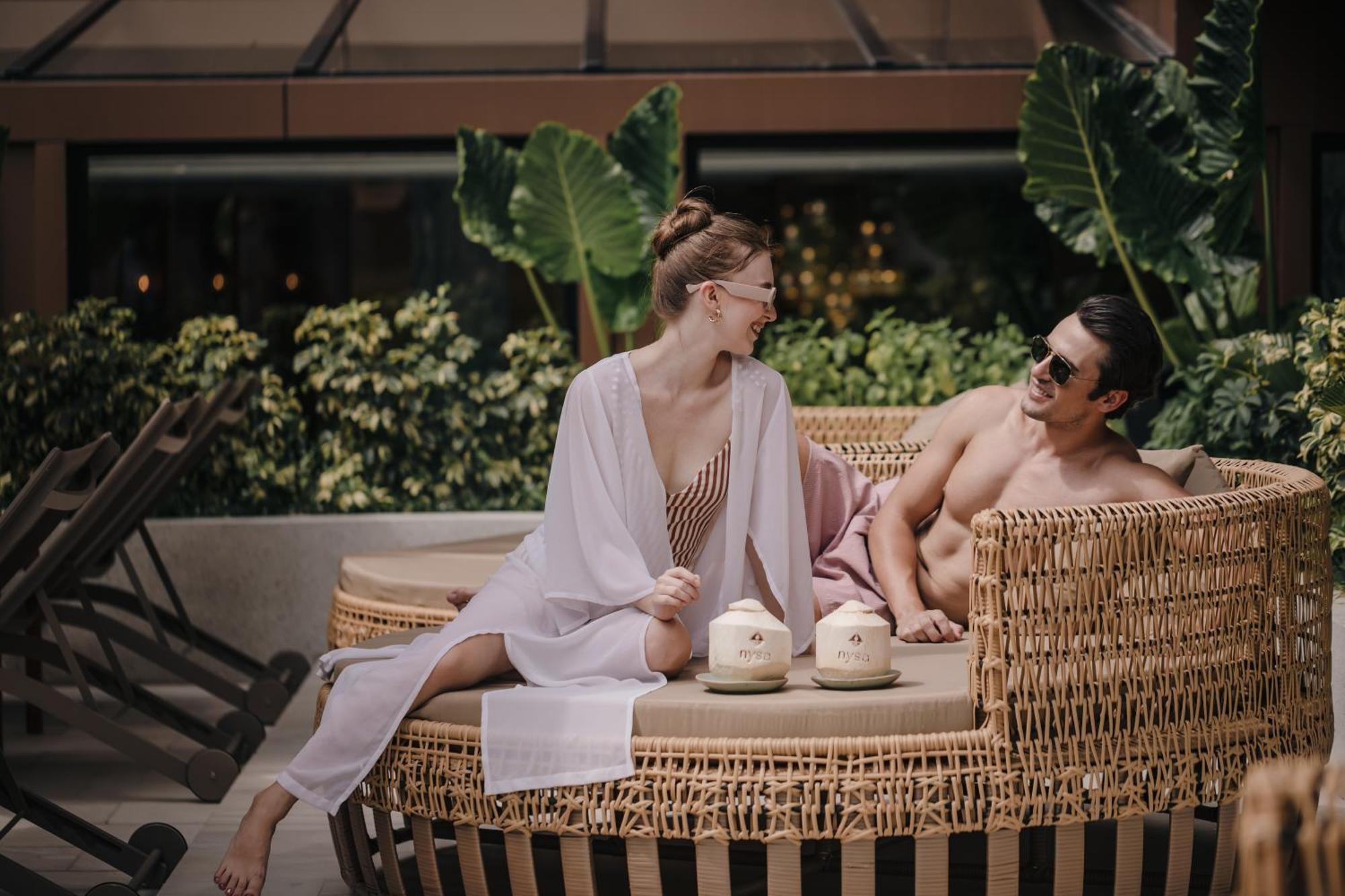 Nysa Hotel Bangkok Sukhumvit 11 外观 照片 The Spa at The Standard East Village